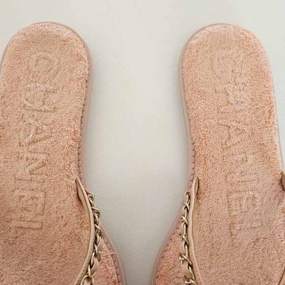 CHANEL Thong Flip Flops  Sandals Pink Lambskin Chain CC Authentic EU 40/ US 10 - Picture 8 of 15